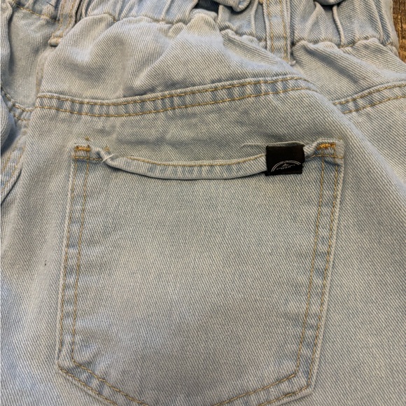 Elite Jeans Size M Distressed High Waist Stretch Paper Bag Style - Picture 6 of 7